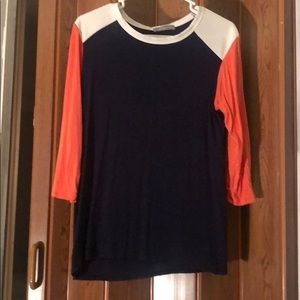 Loveappella Baseball T-shirt size large